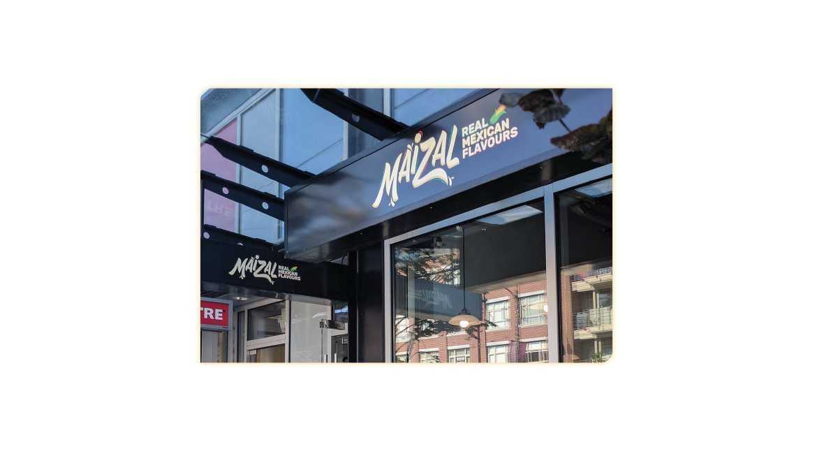 Maizal restaurant lightbox banner design